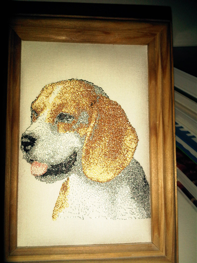 free embroidery design dog beagle