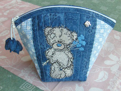 teddy bear embroidery on bag